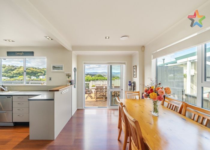  at 7 Acacia Avenue, Maungaraki, Lower Hutt