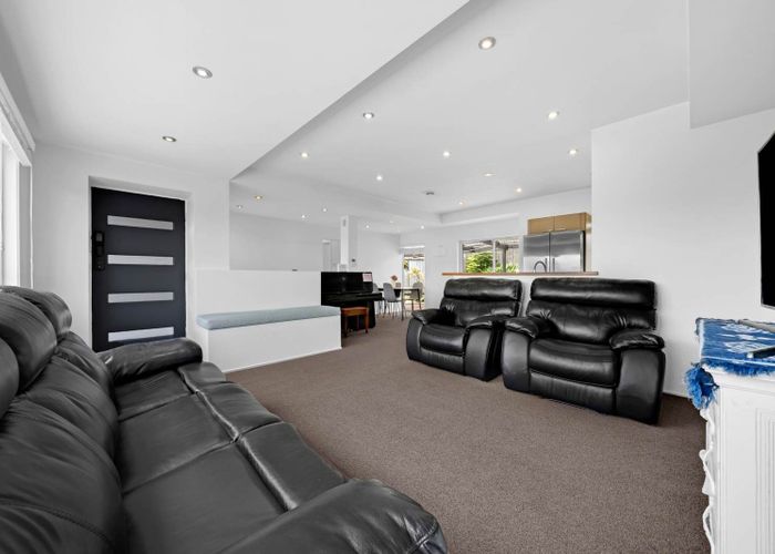  at 44 Bond Crescent, Forrest Hill, North Shore City, Auckland