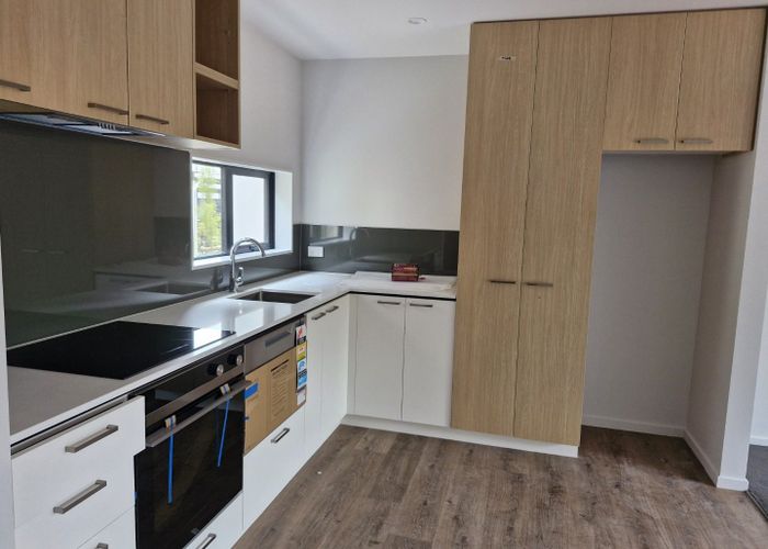  at 24 New Brighton Road, Shirley, Christchurch