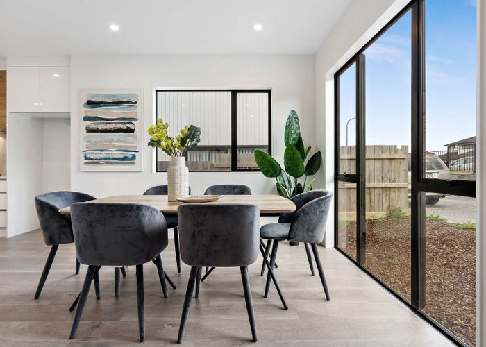  at 10 Waihou Crescent, Albany Heights, Rodney, Auckland