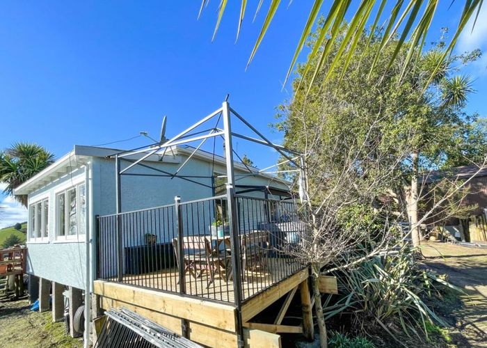  at 27 Lake View Street, Waihola