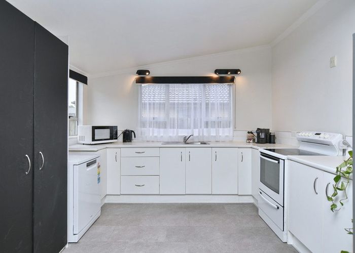  at 42 Richill Street, Belfast, Christchurch City, Canterbury
