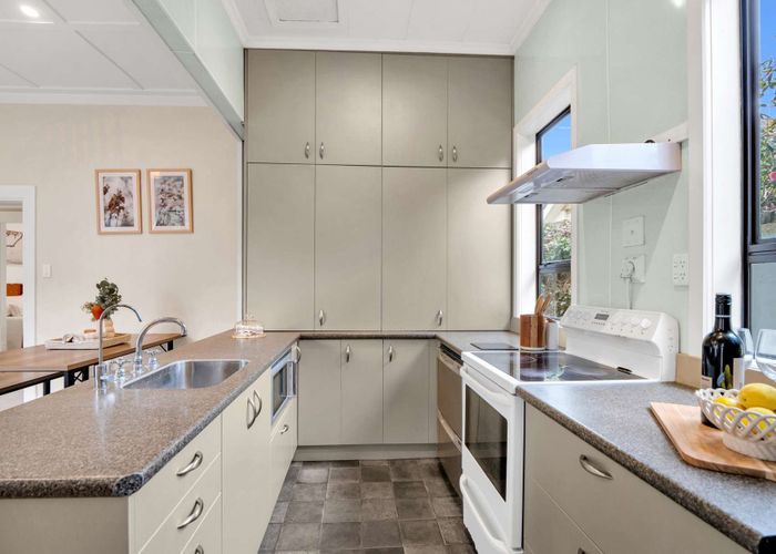  at 24 Rewa Street, Musselburgh, Dunedin, Otago