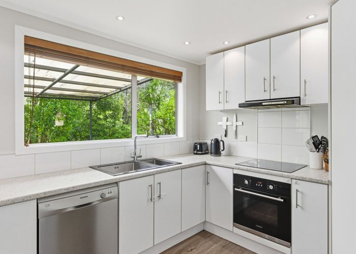  at 92 Leinster Avenue, Raumati South, Kapiti Coast, Wellington