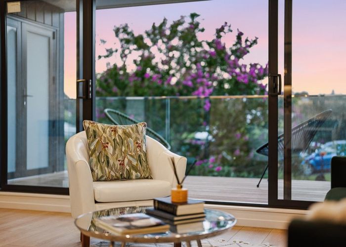  at 8 Epping Street, Glen Innes, Auckland City, Auckland