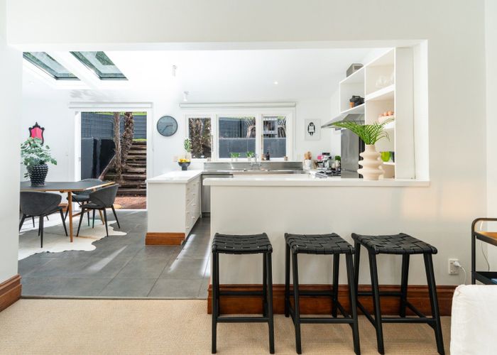  at 23 Patanga Crescent, Thorndon, Wellington, Wellington