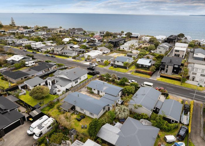  at 1/1216 Papamoa Beach Road, Papamoa, Tauranga, Bay Of Plenty