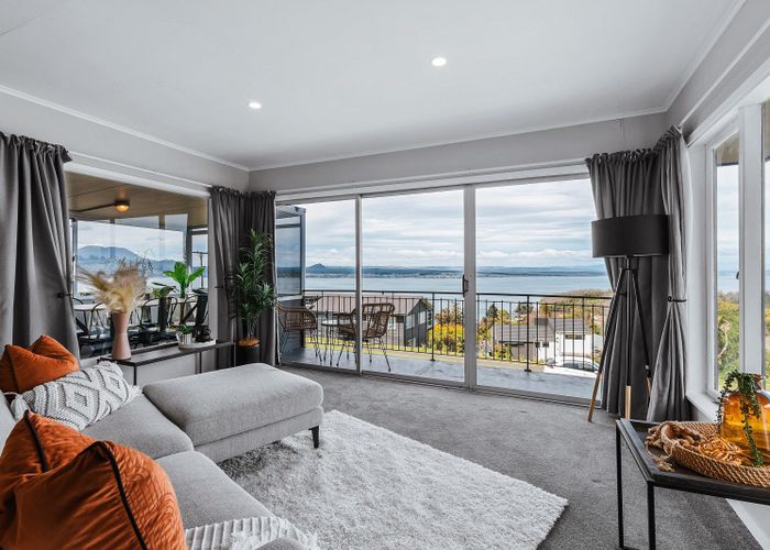  at 88 Wakeman Road, Acacia Bay, Taupo, Waikato