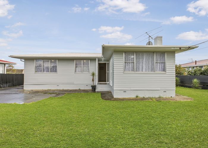  at 144 Preston Road, Otara, Auckland