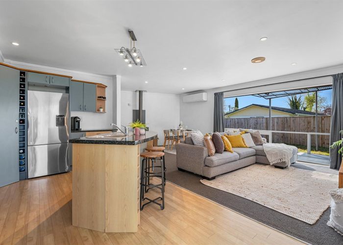  at 6 Corilin Place, Mangakakahi, Rotorua