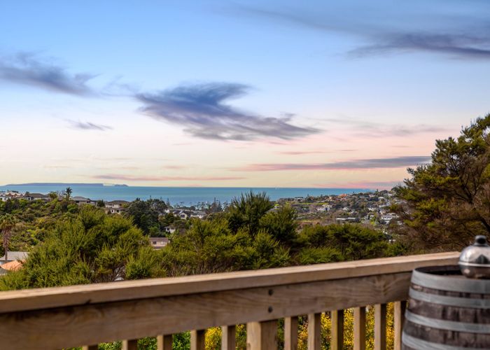  at 15 Moorgreen Heights, Torbay, Auckland