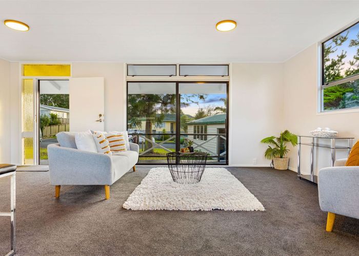 at 7 Serwayne Place, Sunnyvale, Auckland
