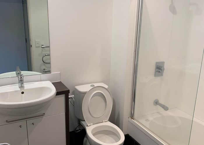  at 1K/160 Symonds Street, Grafton, Auckland