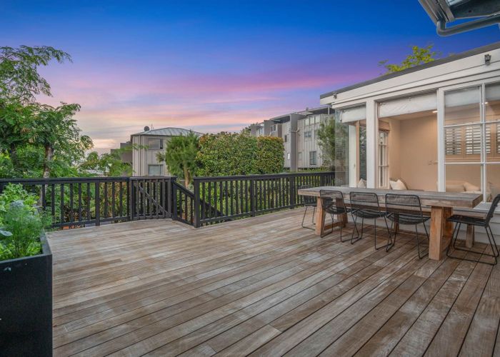 at 16 Cleveland Road, Parnell, Auckland City, Auckland