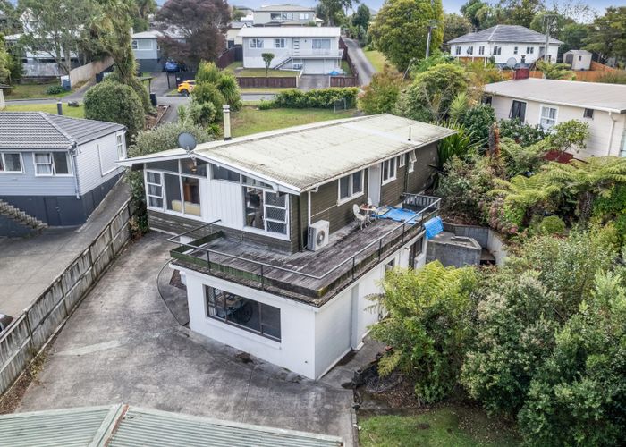  at 40 Crystal Avenue, Glendene, Auckland