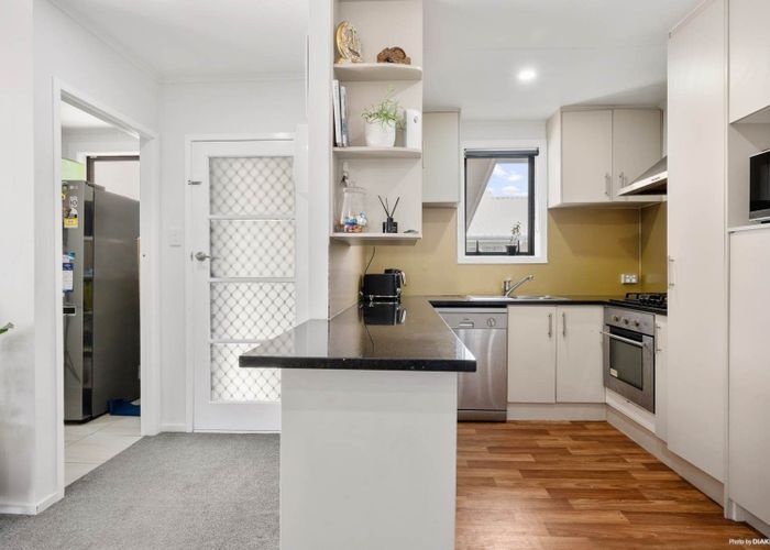  at 10 Nina Place, Manurewa, Auckland