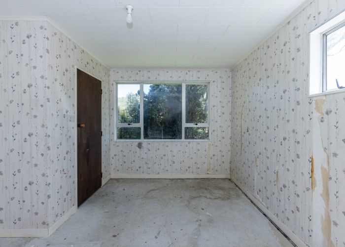  at 44 Gillies Crescent, Waimārama