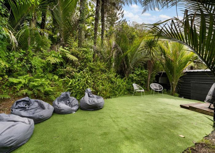  at 3 Huia Road, Titirangi, Waitakere City, Auckland