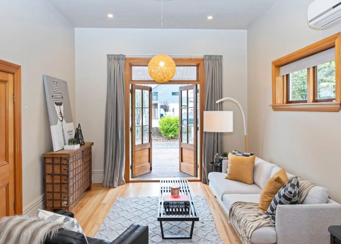  at 32 Leitch Street, Somerfield, Christchurch City, Canterbury