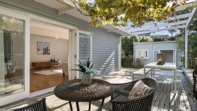  at 1/1A Scarboro Terrace, Murrays Bay, Auckland