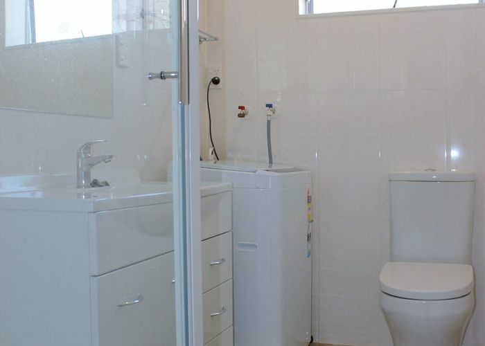  at 23 Lyttelton Avenue, Forrest Hill, North Shore City, Auckland
