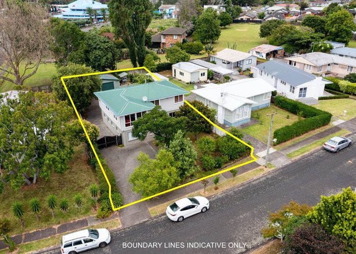  at 3 Koru Street, Mangere Bridge, Auckland