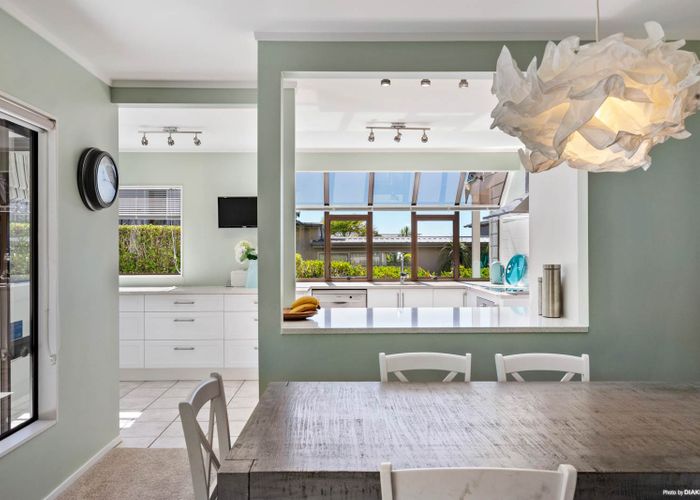  at 2/15 Hawera Road, Kohimarama, Auckland