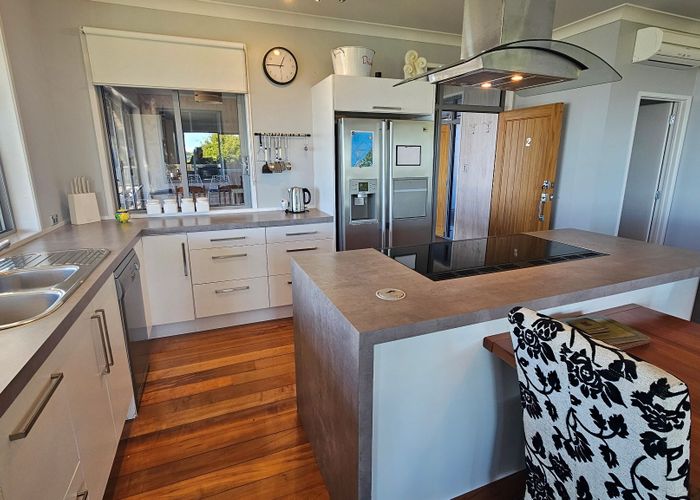  at 8 White Cliff Bay, Urenui, New Plymouth, Taranaki