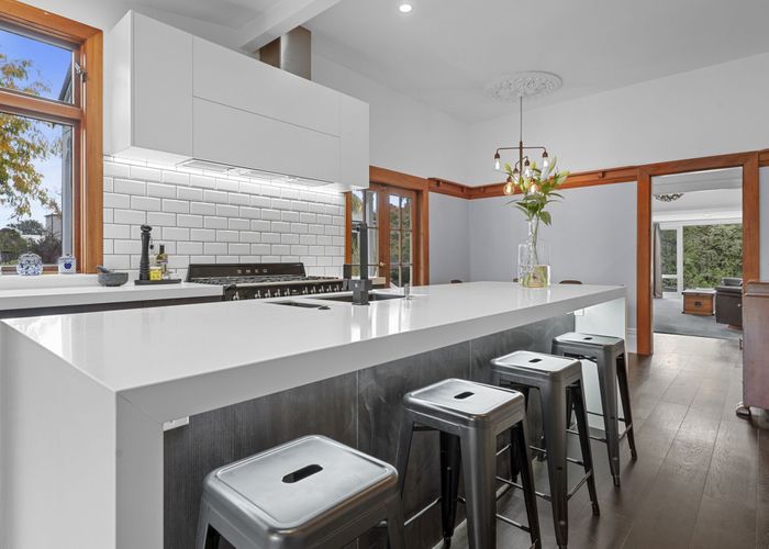  at 16 Kinloch Street, St Albans, Christchurch
