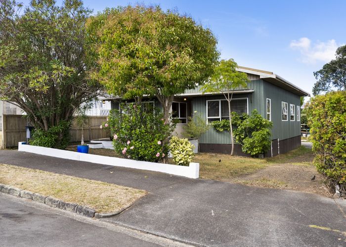  at 6 Weona Place, Westmere, Auckland City, Auckland