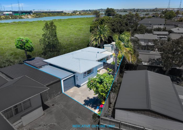  at 1/133 Edgewater Drive, Pakuranga, Manukau City, Auckland