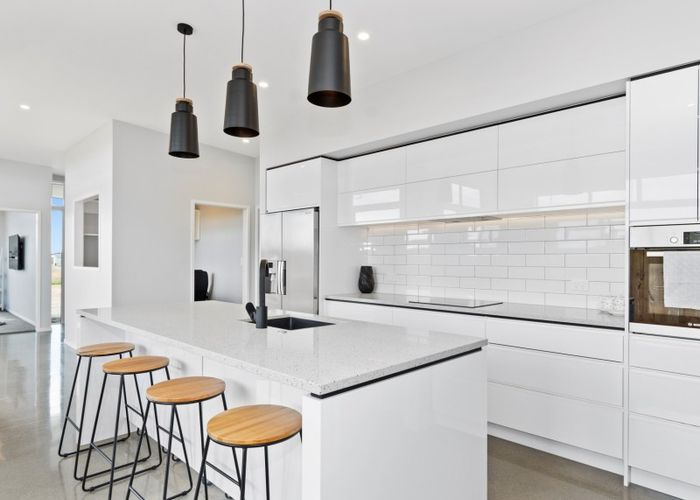  at 68B THE BOULEVARD, Papamoa Beach , Tauranga