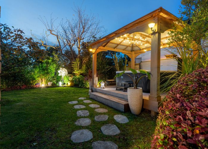  at 12 San Jose Rise, Shamrock Park, Manukau City, Auckland