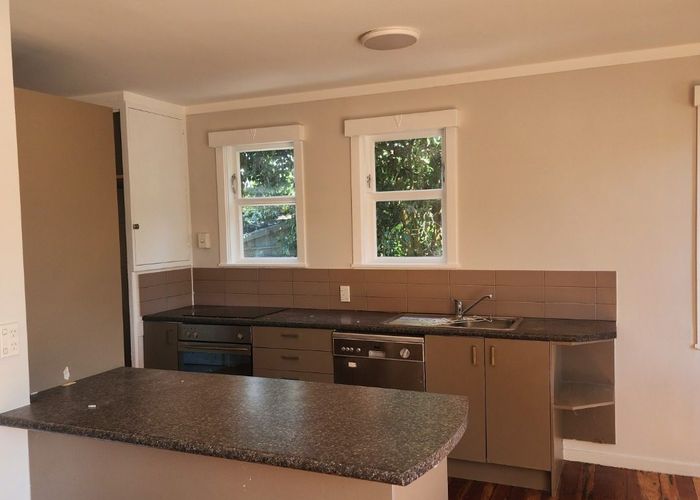  at 44 Edmonton Road, Oranga, Auckland City, Auckland