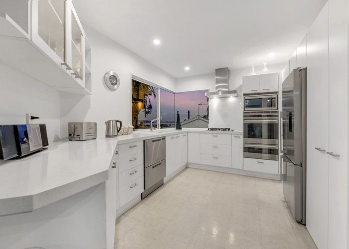  at 18 Marina View Drive, West Harbour, Auckland