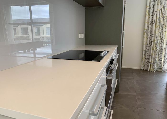  at 129 Barbarich Drive, Stonefields, Auckland City, Auckland