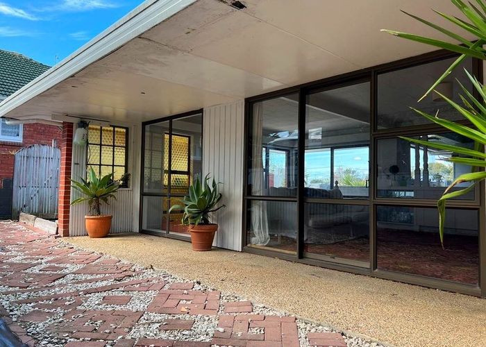 at 20 Croydon Road, New Lynn, Auckland
