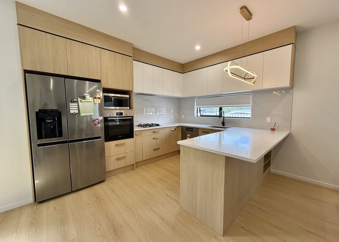  at 9A Watson Place, Papatoetoe, Manukau City, Auckland