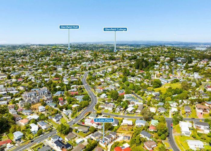  at 6C Julia Place, Totara Vale, North Shore City, Auckland