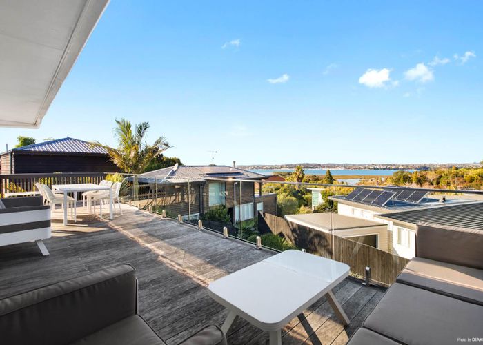  at 20A Vanessa Crescent, Glendowie, Auckland