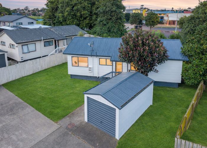  at 4/3 Barneys Farm Road, Clendon Park, Manukau City, Auckland