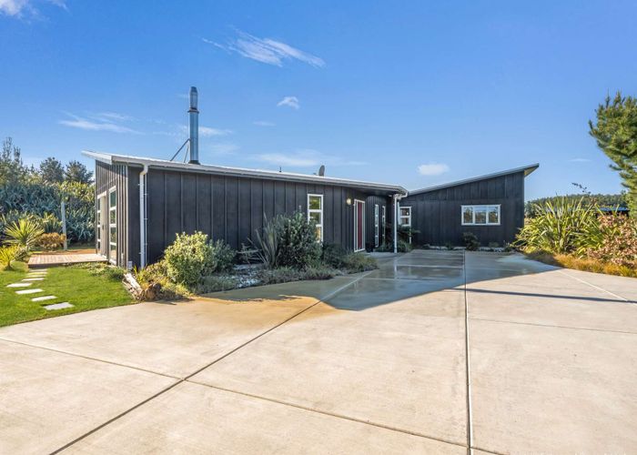  at 3 Mowhia Grove, Waitarere, Horowhenua, Manawatu / Whanganui
