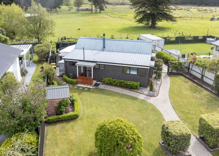  at 34 Woodend Beach Road, Woodend Beach, Woodend