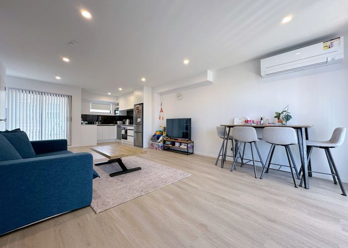  at 4/53 Drake Street, Howick, Manukau City, Auckland