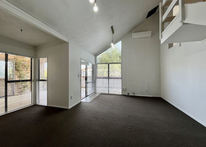  at 26 Orinda Close, Botany Downs, Manukau City, Auckland