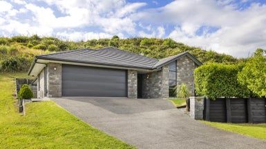  at 9 Pumice Glade, Pyes Pa, Tauranga