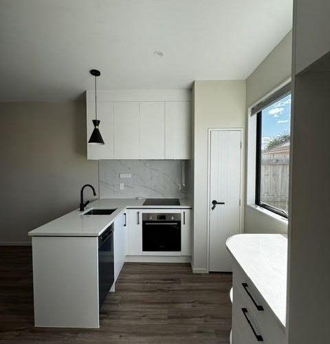 at 49C Riverton Drive, Randwick Park, Manukau City, Auckland