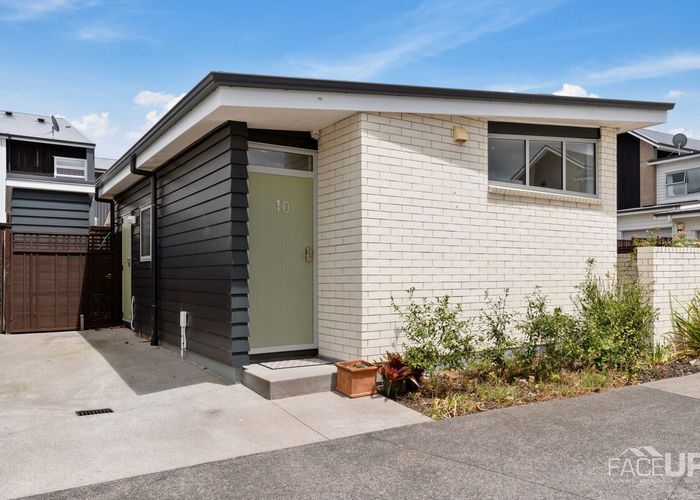  at 10 Squadron Drive, Hobsonville, Waitakere City, Auckland