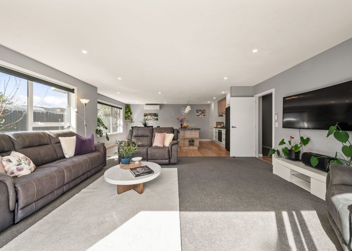  at 33a Sheridan Crescent, Trentham, Upper Hutt, Wellington