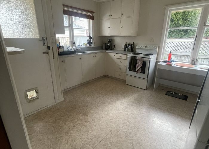  at 2/10A Kenya Street, Ngaio, Wellington, Wellington